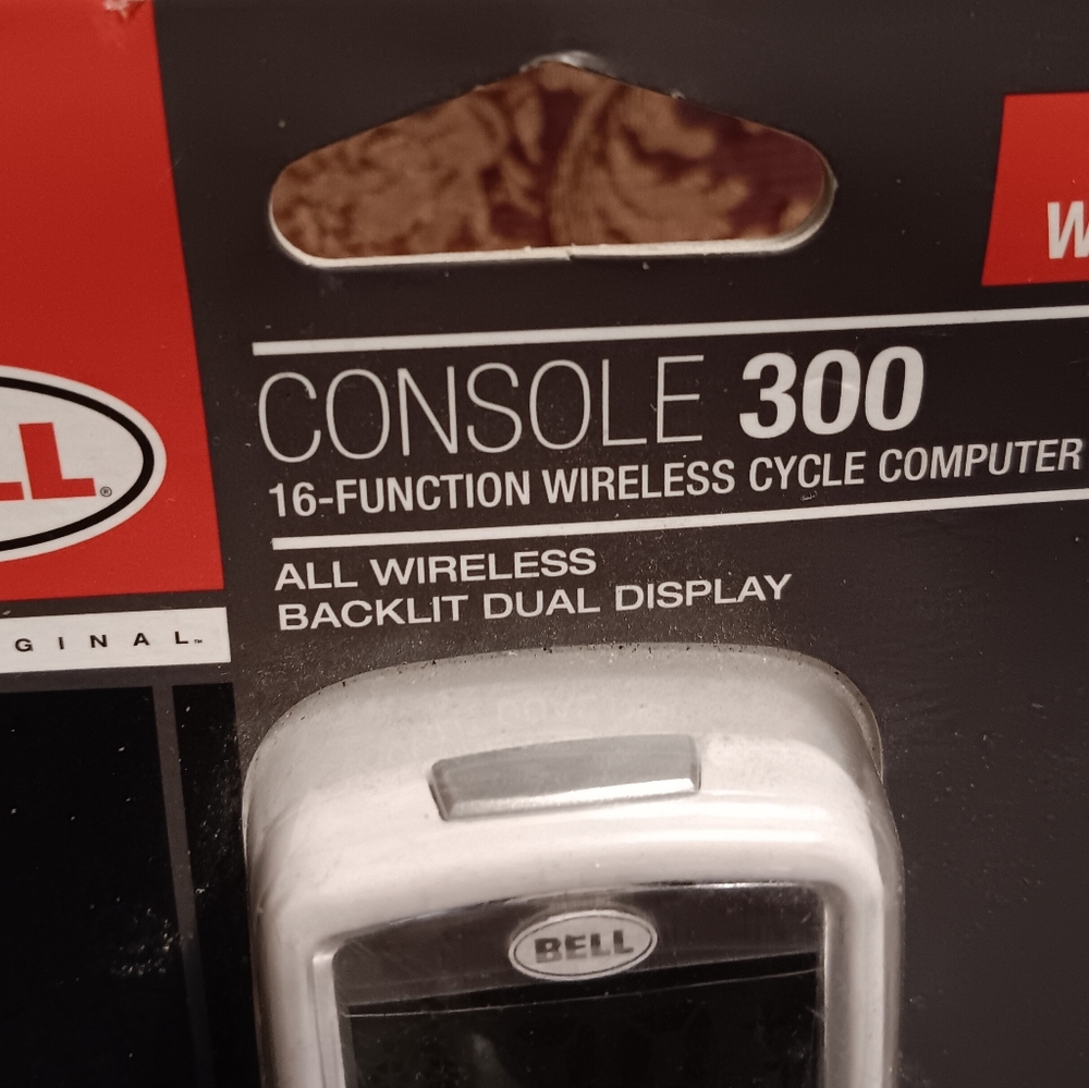 Bell Console 300 Digital Wireless 16 Function Cycle Computer Dual Display New - Picture 3 of 9